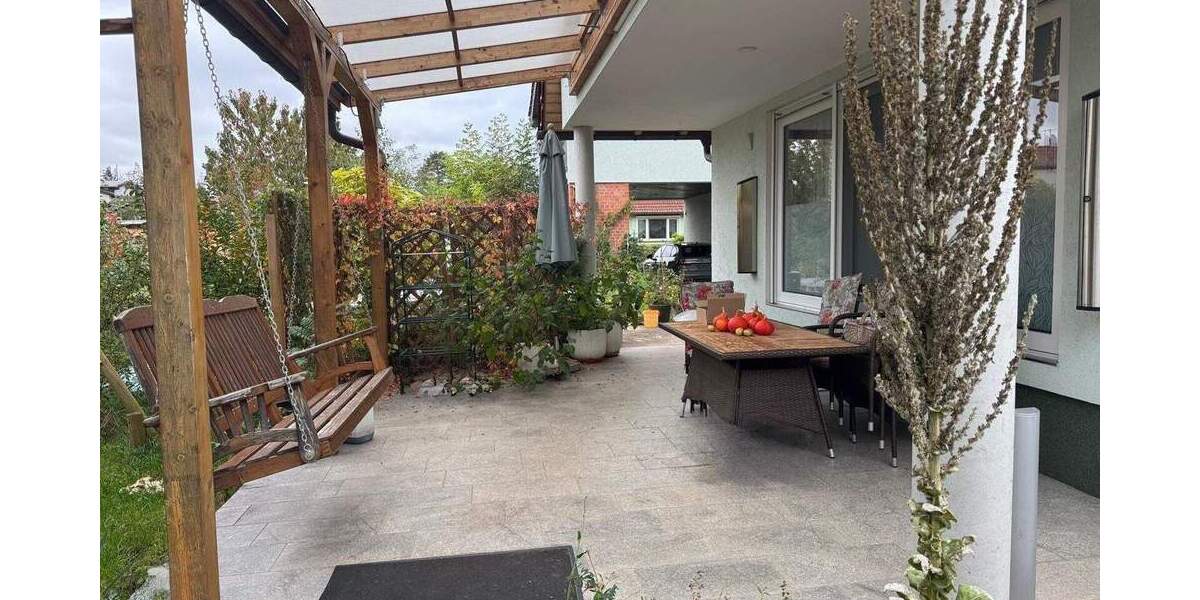 Viel Wohnraum - oder auch für Mehrgenerationen geeignet! zimmer