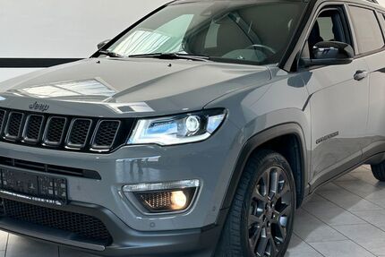 Jeep Compass 44.677 km 21.899 € Dachwig 99100