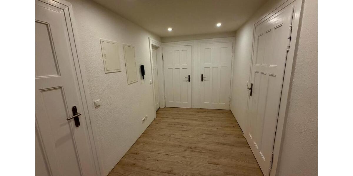 Etagenwohnung Grammetal - 4 Zimmer, 95 m&sup2;, 1.190&euro; | Angebot:26020430