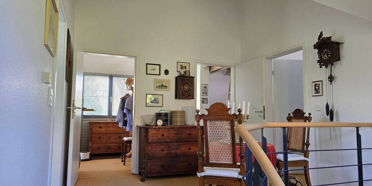 VERKAUFT!! SÜDHANGPERLE - HAUS IN BEGEHRTER WOHNLAGE NUR 10 MINUTEN BIS WEIMAR 4 zimmer