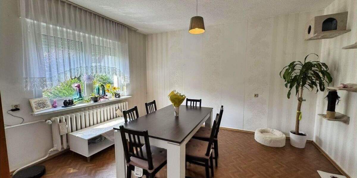 Einfamilienhaus Molschleben - 6 Zimmer, 154 m&sup2;, 279.000&euro; | Angebot:25685857