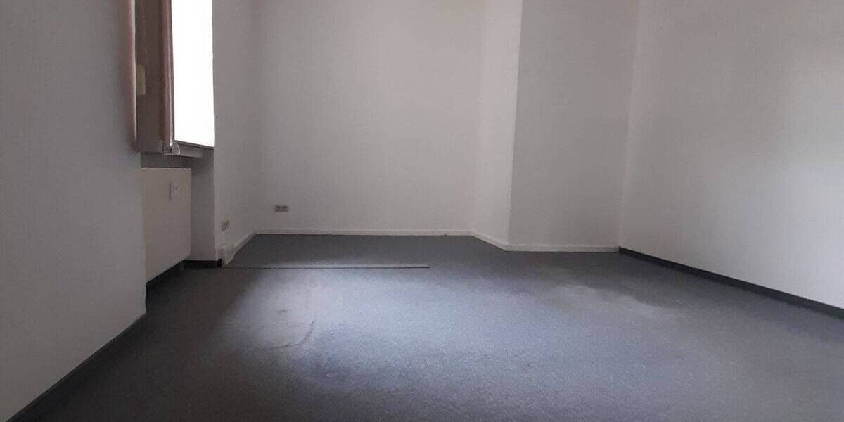 Gewerbeobjekt Gotha Gotha Nord - 2 Zimmer, 77 m&sup2;, 600&euro; | Angebot:25822285