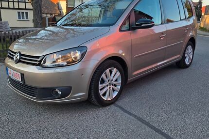 VW Touran 171.300 km 7.699 &euro; Blankenhain 99444