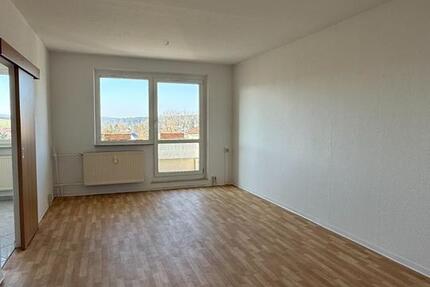 Wohnung Blankenhain - 3 Zimmer, 68 m&sup2;, 410&euro; | Angebot:25440864
