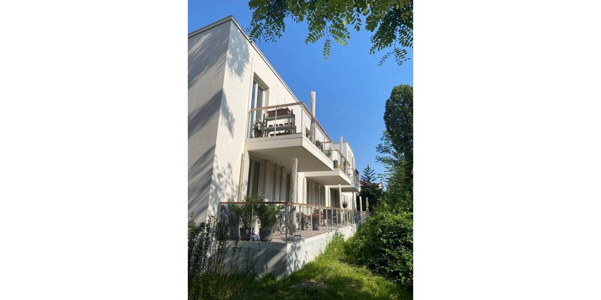 Etagenwohnung Arnstadt - 2 Zimmer, 60 m&sup2;, 750&euro; | Angebot:26816352