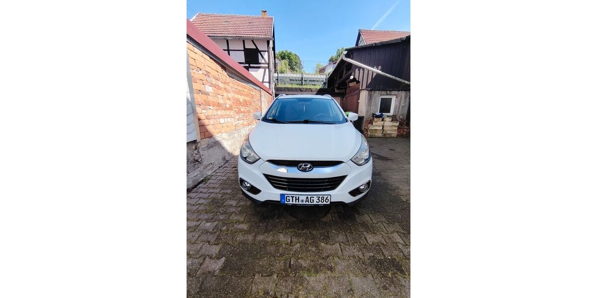 Hyundai ix35 196.300 km 5.699 &euro; Herrenhof 99887