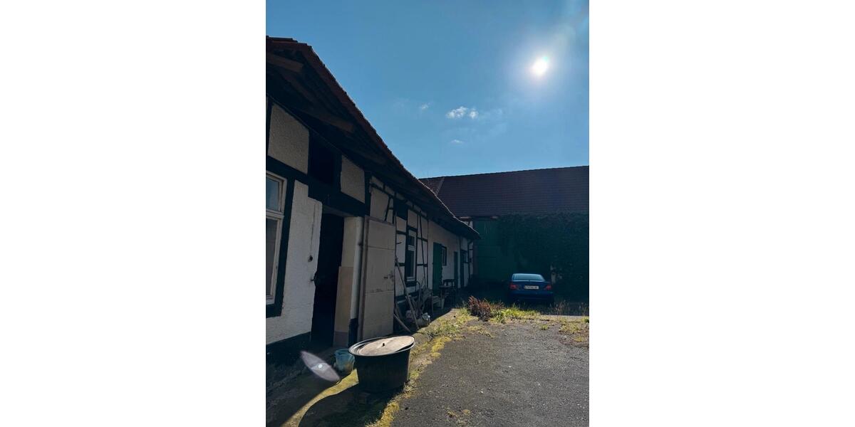 Mehrfamilienhaus, Wohnhaus Drei Gleichen - 13 Zimmer, 300 m&sup2;, 150.000&euro; | Angebot:26932538