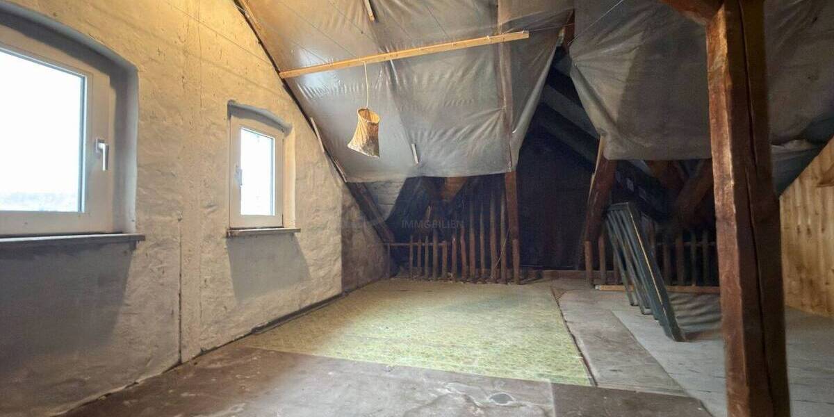 Mehrfamilienhaus, Wohnhaus Erfurt Bischleben-Stedten - 6 Zimmer, 160 m&sup2;, 369.000&euro; | Angebot:25938485