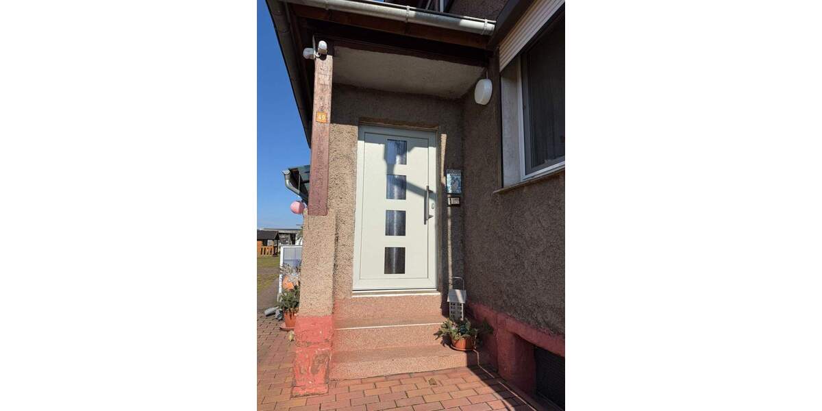 Einfamilienhaus Gotha - 8 Zimmer, 171 m&sup2;, 199.000&euro; | Angebot:25165472