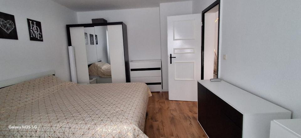 Etagenwohnung Ohrdruf - 2 Zimmer, 47 m&sup2;, 330&euro; | Angebot:24710122