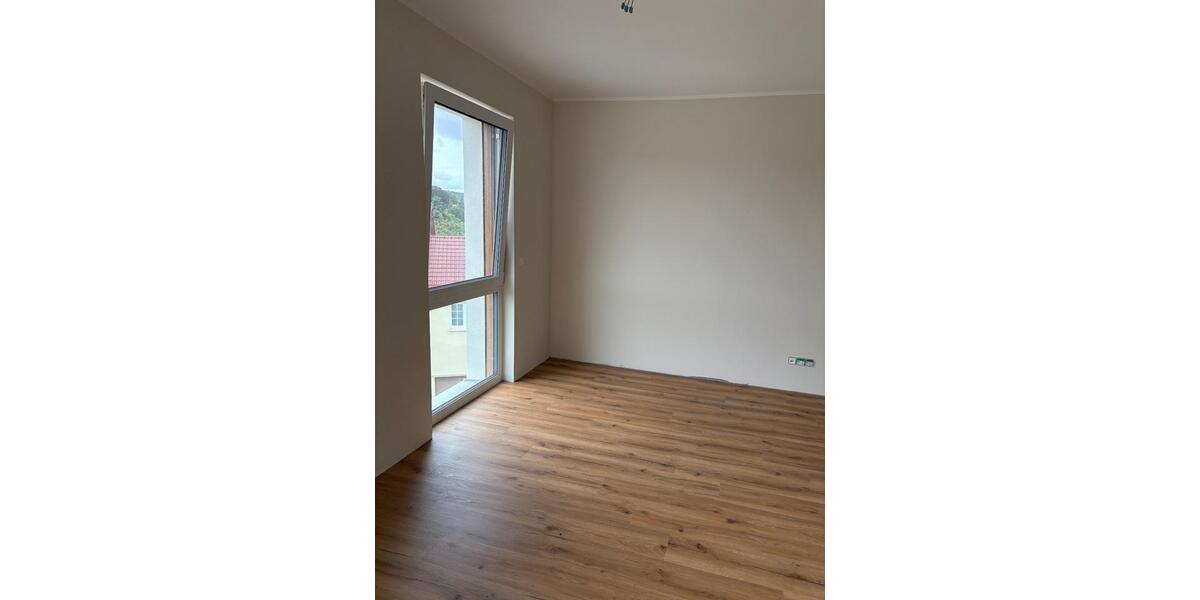 Dachgeschoßwohnung Gotha - 5 Zimmer, 138 m&sup2;, 1.935&euro; | Angebot:24700776