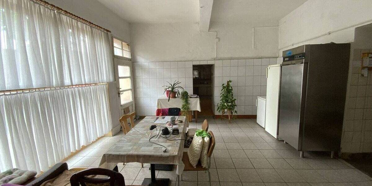 Mehrfamilienhaus, Wohnhaus Blankenhain - 1 Zimmer, 650 m&sup2;, 155.000&euro; | Angebot:25732496