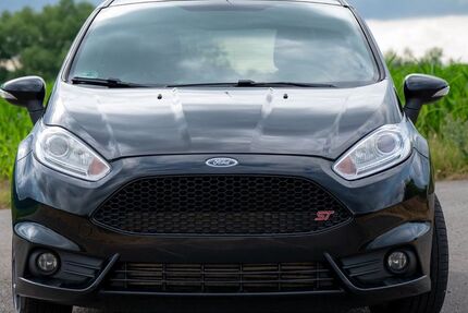 Ford Fiesta 105.000 km 11.700 &euro; Bienstädt 99100