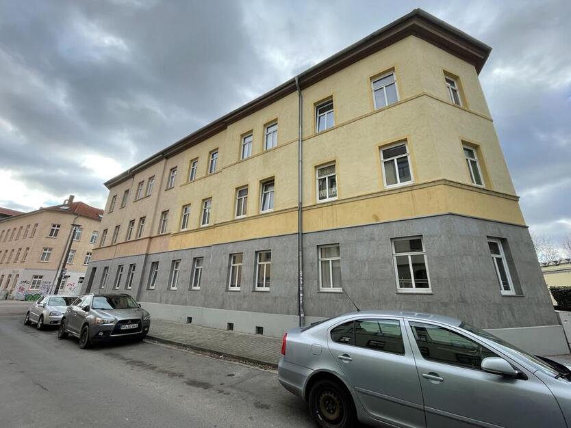 ATLAS ImmobilieN: Pfeiffersgasse Erfurt: Perfekte erste Wohnung *nähe Uni* Ab sofort verfügbar.