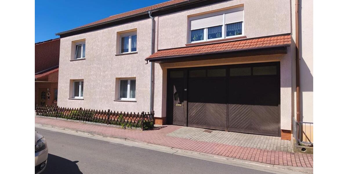 Mehrfamilienhaus, Wohnhaus Erfurt Stotternheim - 12 Zimmer, 240 m&sup2;, 225.000&euro; | Angebot:26794765