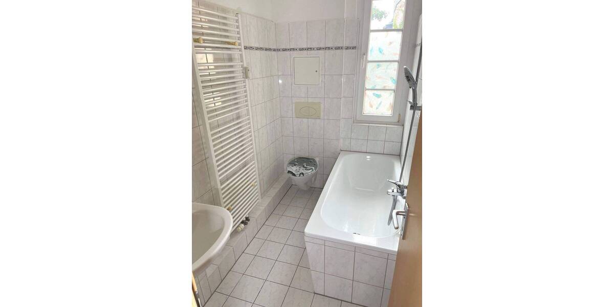 Etagenwohnung Erfurt Ilversgehofen - 3 Zimmer, 63 m&sup2;, 562&euro; | Angebot:26933848