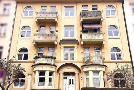 PROVISIONSFREI - 3,5 Zimmer - Dachgeschosswohnung 3 zimmer