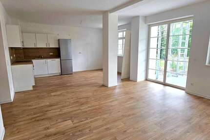 Wohnung zum Mieten in Erfurt 1.370 € 105 m² 3 zimmer