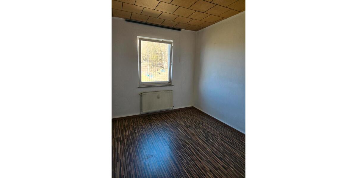 Etagenwohnung Straußfurt - 3 Zimmer, 70 m&sup2;, 780&euro; | Angebot:25543322