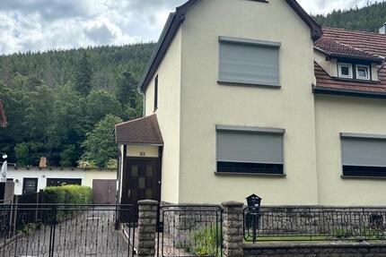 Haus Ohrdruf - 7 Zimmer, 128 m&sup2;, 185.000&euro; | Angebot:26962381