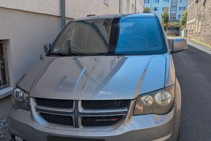 Dodge Grand Caravan 81.500 km 18.000 € Nessetal OT Goldbach 99869