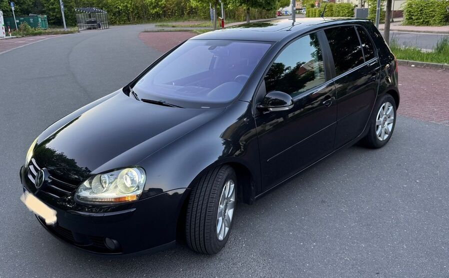 VW Golf 223.500 km 2.500 € Weimar 99425
