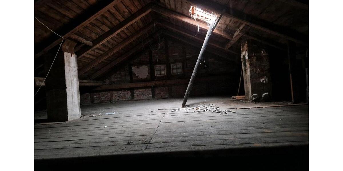 Einfamilienhaus Drei Gleichen - 5 Zimmer, 150 m&sup2;, 160.000&euro; | Angebot:23145537