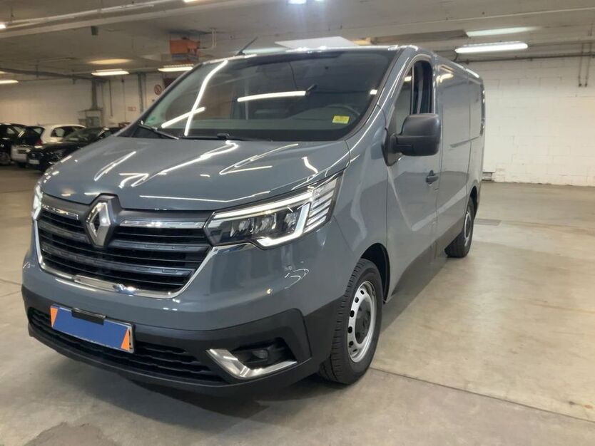 Renault Trafic 26.075 km 23.490 € Weimar 99425
