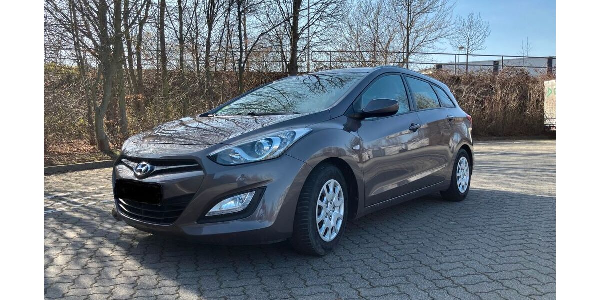 Hyundai i30 130.930 km 7.500 &euro; erfurt 99092