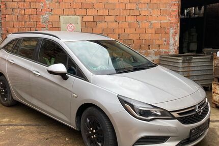Opel Astra 51.000 km 13.500 € Arnstadt 99310