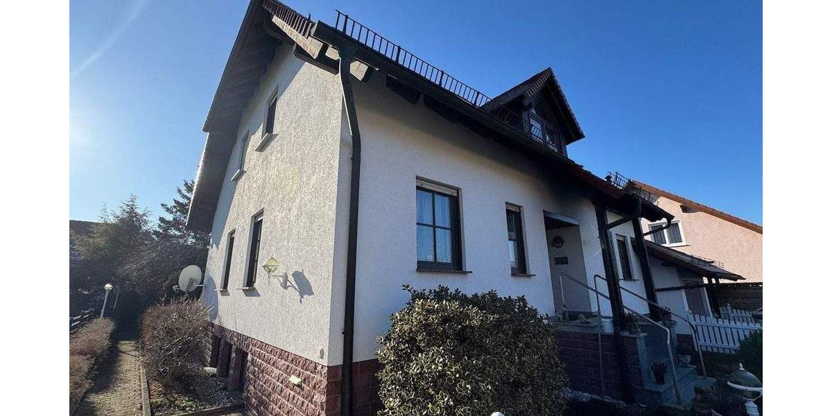 Einfamilienhaus Ohrdruf - 7 Zimmer, 162 m&sup2;, 395.000&euro; | Angebot:25673473