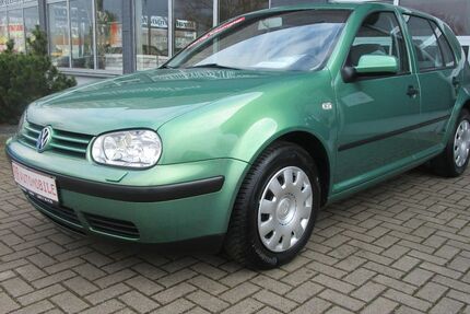 VW Golf 63.309 km 5.990 € Gotha 99867