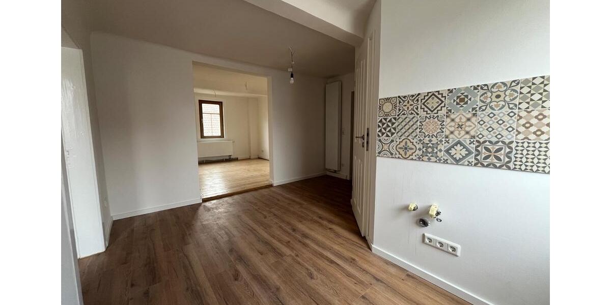 Etagenwohnung Gotha - 2.5 Zimmer, 48 m&sup2;, 460&euro; | Angebot:25570906