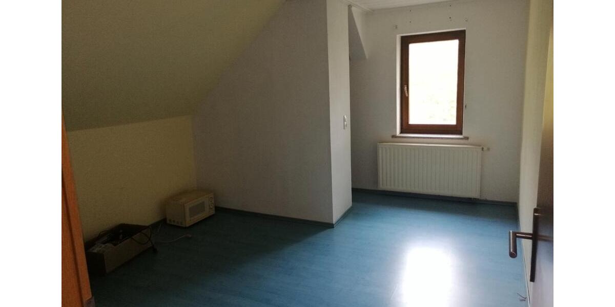 Einfamilienhaus Straußfurt - 6 Zimmer, 140 m&sup2;, 140.000&euro; | Angebot:26360226