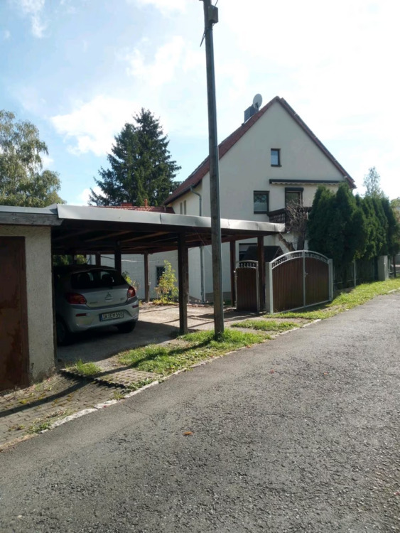 Vielseitiges Wohnensemble mit drei Wohneinheiten, großem Grundstück und moderner Ausstattung 6 zimmer