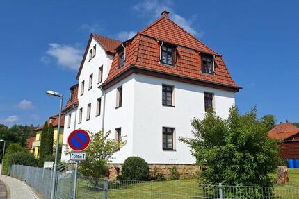 2,5 Zimmer Wohnung Hochparterre in guter Lage 3 zimmer