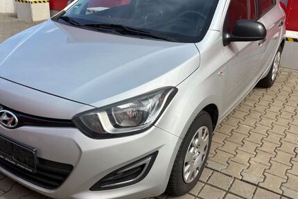 Hyundai i20 160.000 km 2.950 &euro; Gotha 99867