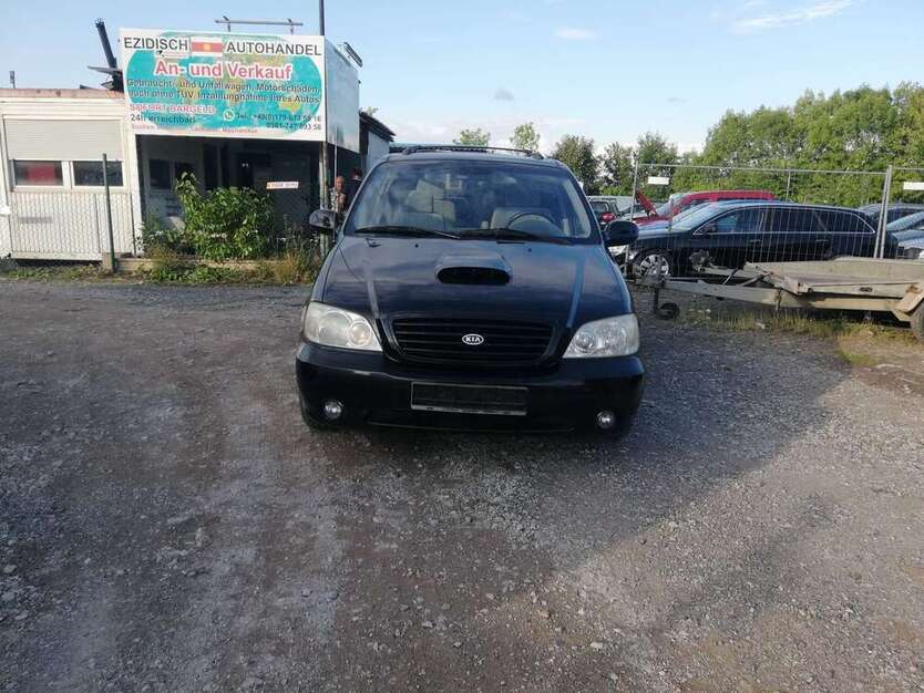 Kia Carnival 213.089 km 2.450 € Erfurt 99084