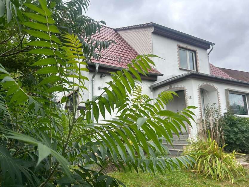 Haus zum Kaufen in Arnstadt 149.000 € 153 m²