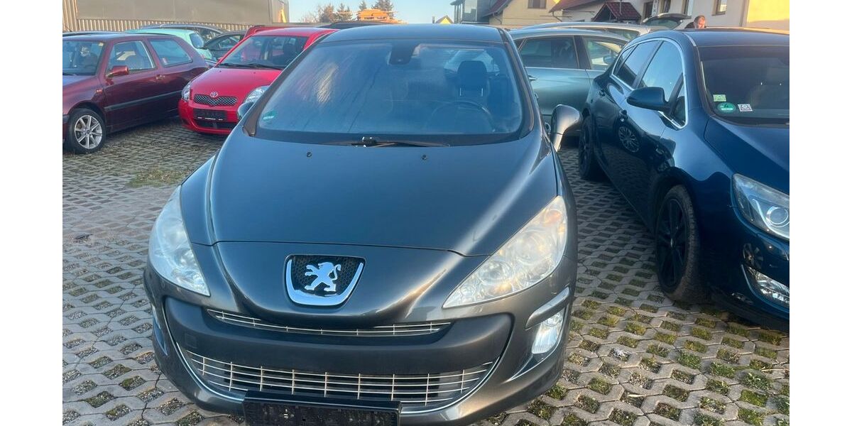 Peugeot 308 125.000 km 2.900 &euro; Vollersroda 99438
