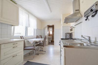 HISTORISCH VIEL PLATZ MIT GARTEN UND GARAGE - Reihenendhaus Arnstadt | Angebot:26214906