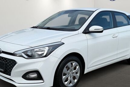 Hyundai i20 54.600 km 9.990 &euro; Schwabhausen 99869