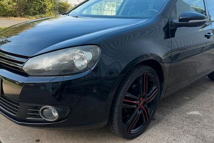 VW Golf 132.000 km 2.950 &euro; Drei Gleichen OT Günthersleben 99869