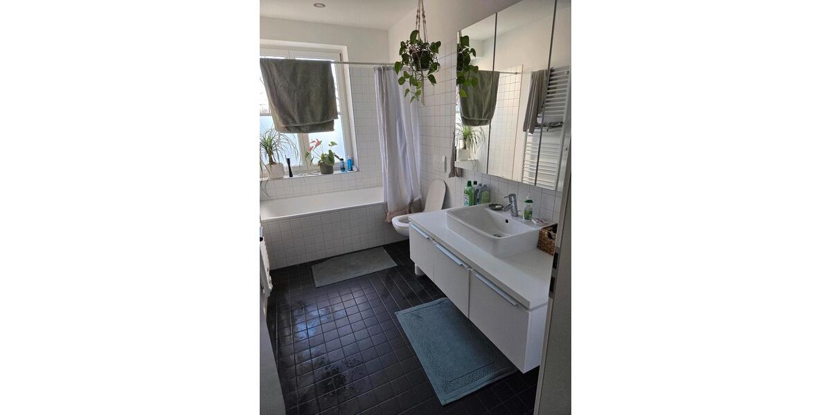 Etagenwohnung Erfurt Andreasvorstadt - 2 Zimmer, 63 m&sup2;, 570&euro; | Angebot:25168897