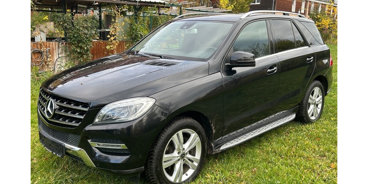 Mercedes-Benz M-Klasse 241.979 km 22.800 &euro; Erfurt 99084