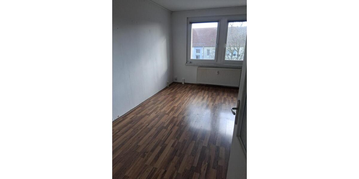 Etagenwohnung Drei Gleichen - 2 Zimmer, 47 m&sup2;, 300&euro; | Angebot:25231642