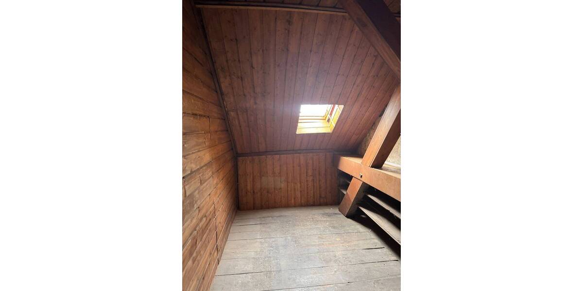Einfamilienhaus Erfurt Hochheim - 1 Zimmer, 182 m&sup2;, 320.000&euro; | Angebot:26820058