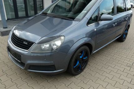 Opel Zafira 260.000 km 690 € Erfurt 99087