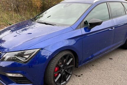 Seat Leon 140.000 km 15.500 &euro; Erfurt 99085