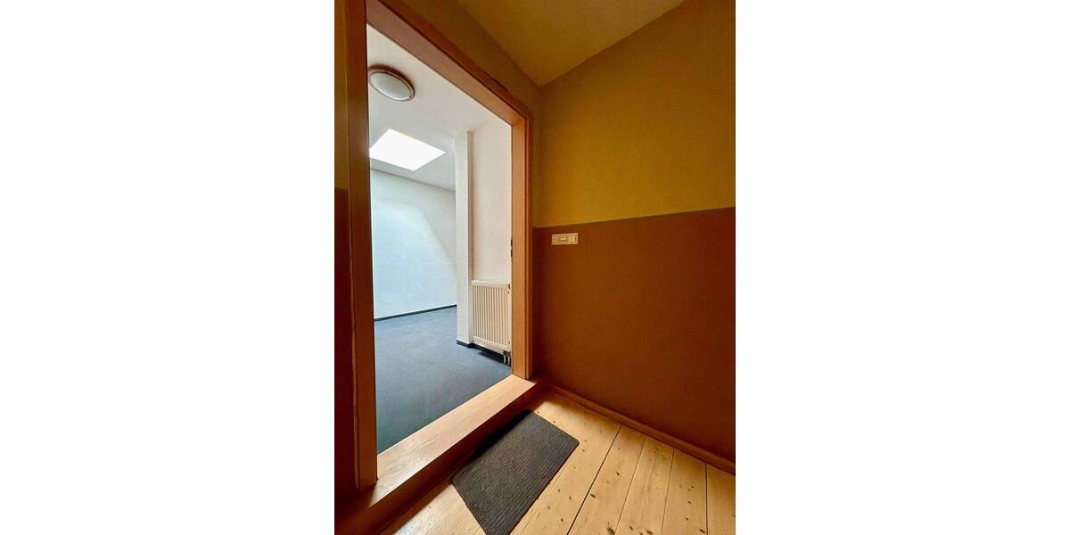 Etagenwohnung Weimar Westvorstadt - 3 Zimmer, 86 m&sup2;, 219.000&euro; | Angebot:26274215